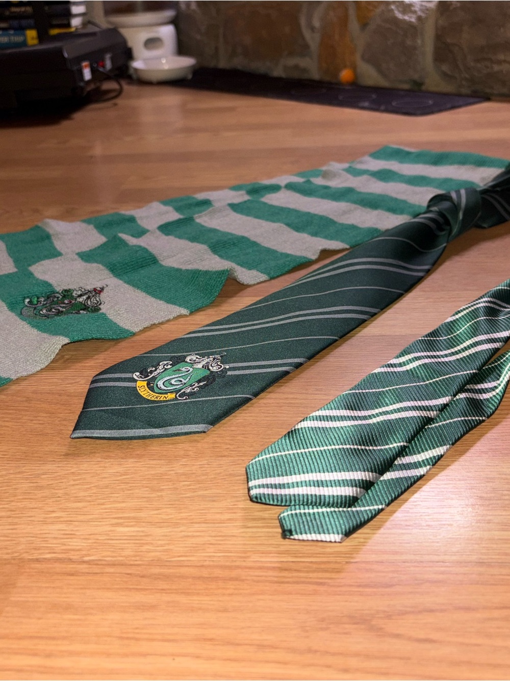 Slytherin Green Hogwarts bundle - Picture 4 of 9